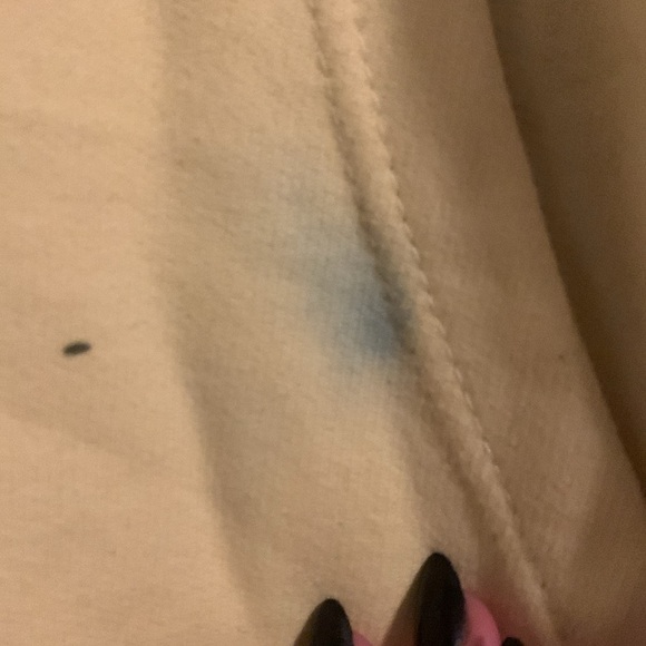 Crooks & Castles pastel yellow graphic hoodie with strings and front pocket - Picture 4 of 5